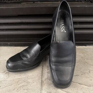 Bass Women's Size 5 Heeled Slip On's Black Leather Made In Brazil Comfort B101